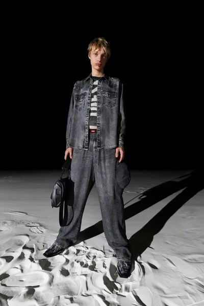 Look 46